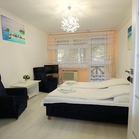 Anna Apartman Szeged Esterno foto
