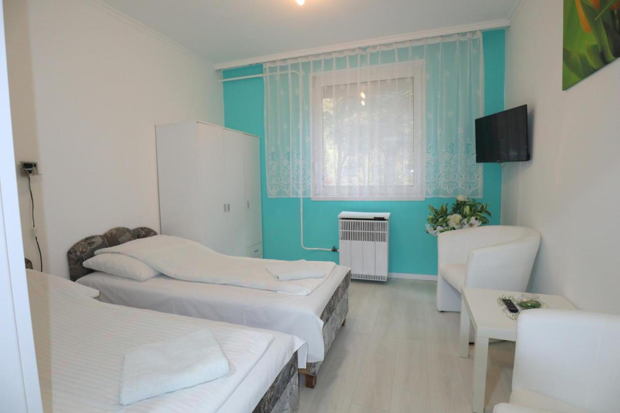 Anna Apartman Szeged Esterno foto